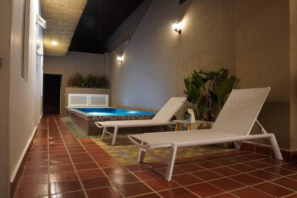 Nueva En San Antonio Cali, La Casa De Tona Villa ภายนอก รูปภาพ