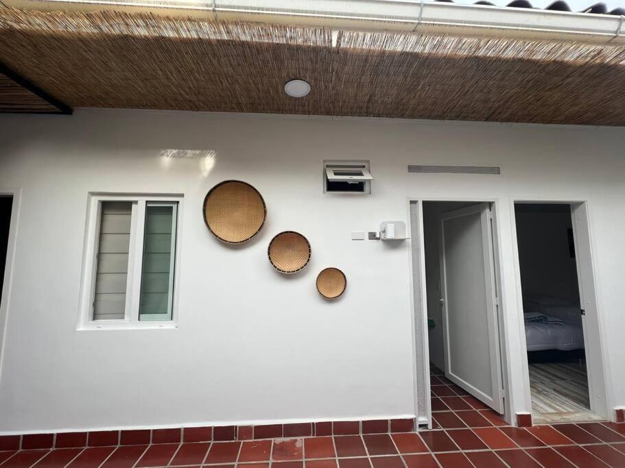 Nueva En San Antonio Cali, La Casa De Tona Villa ภายนอก รูปภาพ