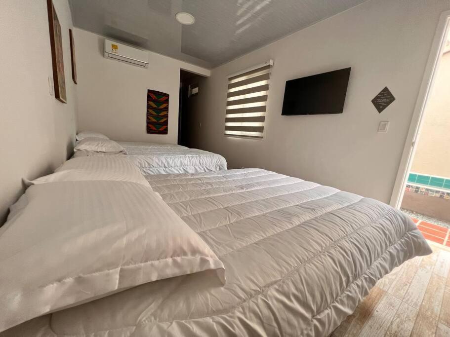 Nueva En San Antonio Cali, La Casa De Tona Villa ภายนอก รูปภาพ